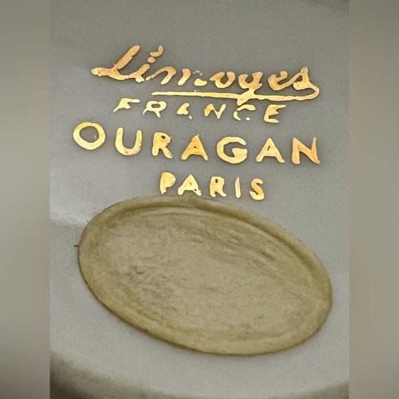 Vintage Limoges Ouragan Mini trinket/ jewelry box Porcelain Made in France - Picture 8 of 8